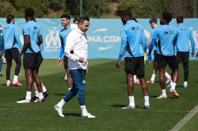 皇冠官方-教练球员双向罢训！德泽尔比在马赛还能继续混吗？