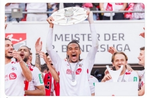 波切蒂诺征召科隆20岁前锋唐斯,球员本赛季德乙10球5助